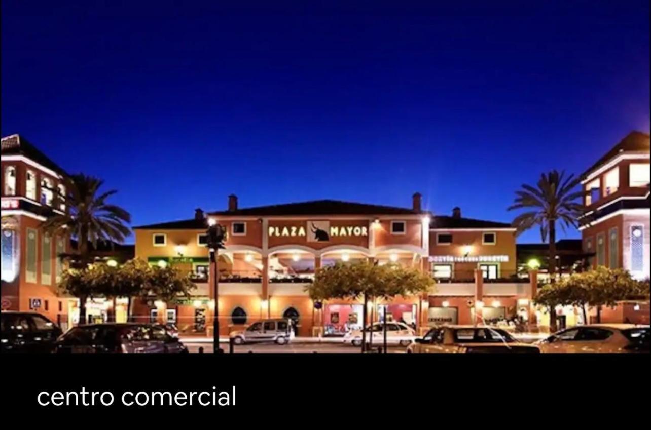 Espectacular Apartamento Junto Al Mar, Con Piscina En Málaga Dış mekan fotoğraf
