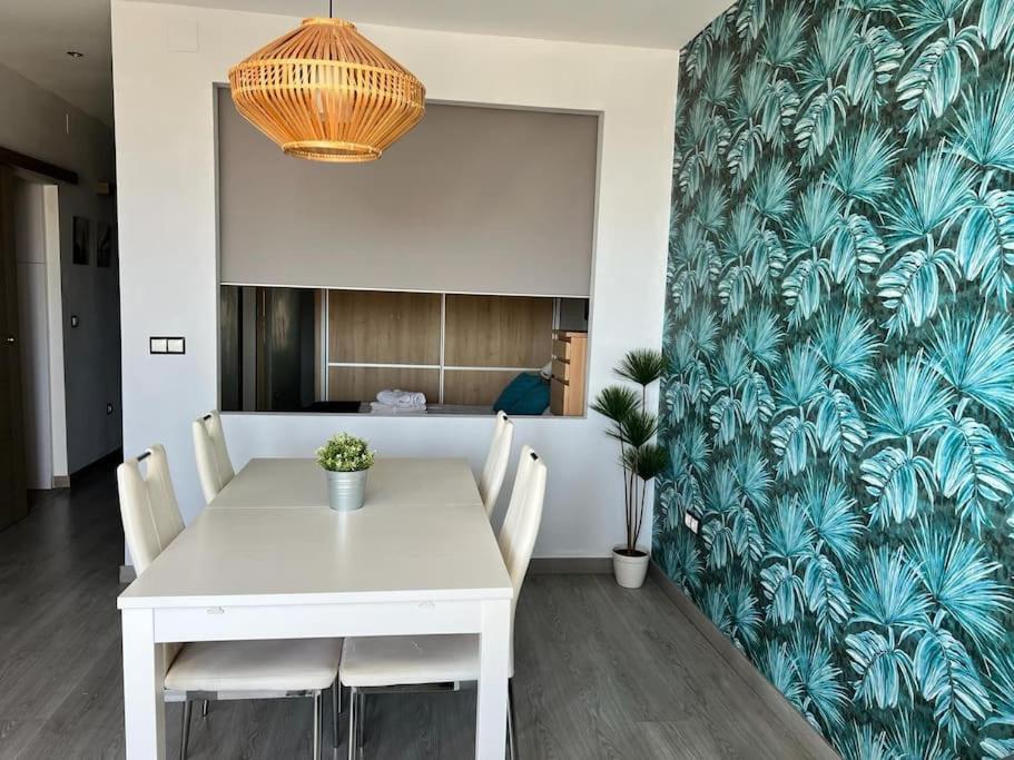 Espectacular Apartamento Junto Al Mar, Con Piscina En Málaga Dış mekan fotoğraf